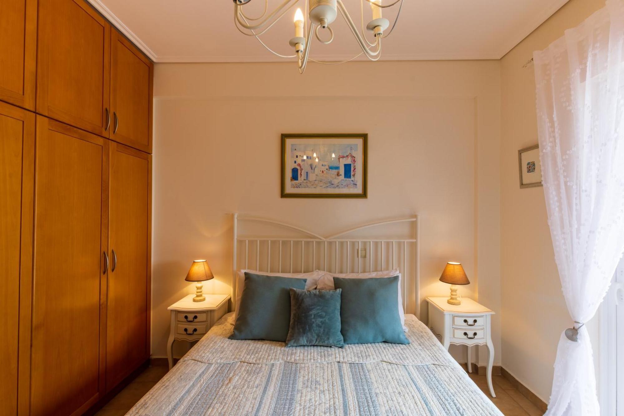 Barbati Seafront Luxury Suites Екстериор снимка